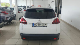 PEUGEOT 2008 1.5 DHI STYLE