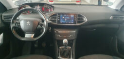 
										PEUGEOT 308 1.5 HDI 100CV. STYLE completo									