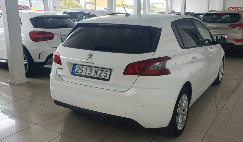 
								PEUGEOT 308 1.5 HDI 100CV. STYLE completo									