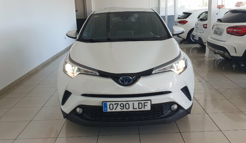 
								TOYOTA CHR 1.8 ADVANCE HYBRID completo									