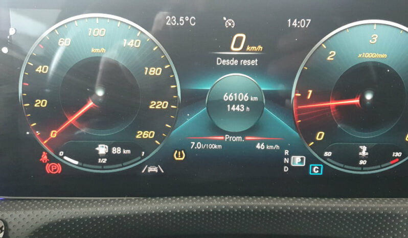 
								MERCEDES A200 AMGLINE PREMIUM AUTOMÁTICO completo									