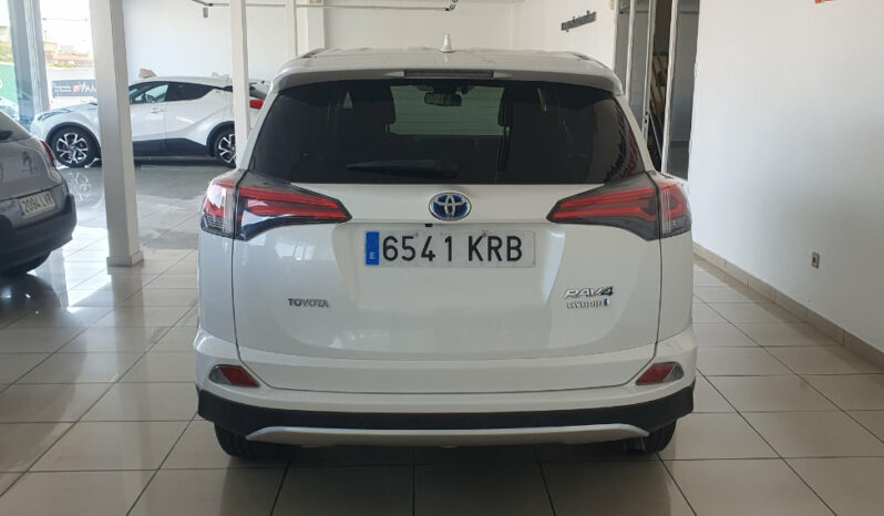 
								TOYOTA RAV 4 2.5 HYBRID 2WD ADVANCE completo									