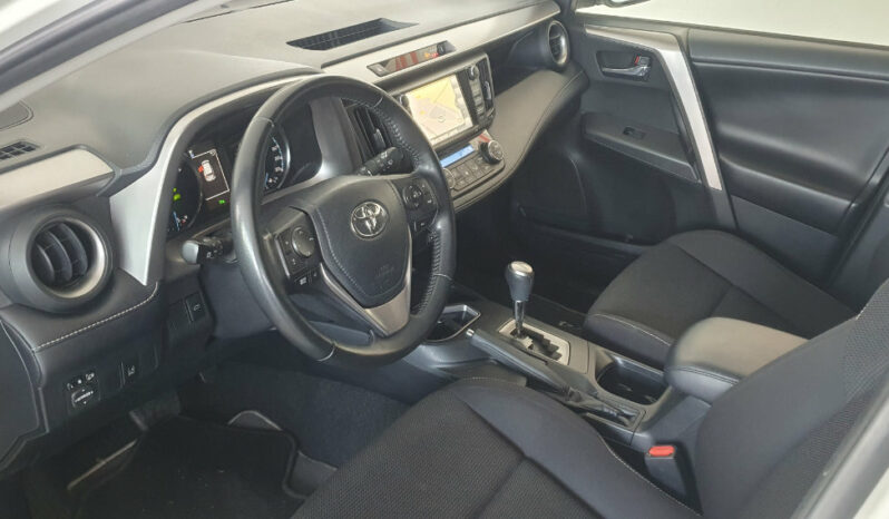 
								TOYOTA RAV 4 2.5 HYBRID 2WD ADVANCE completo									