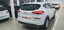 
										HYUNDAI TUCSON 1.6 CRDI 116CV SLE completo									