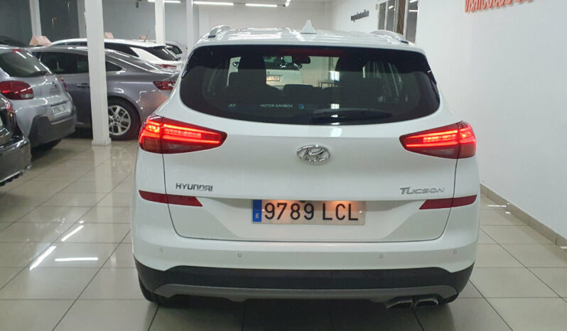 
								HYUNDAI TUCSON 1.6 CRDI 116CV SLE completo									