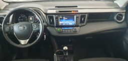 
										TOYOTA RAV 4 2.0D ADVANCE completo									