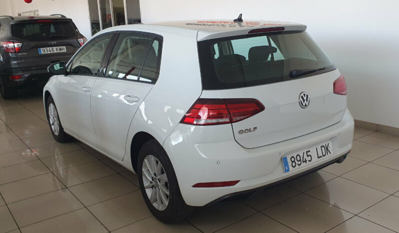 
								VOLKSWAGEN GOLF 1.6TDI ADVANCE completo									