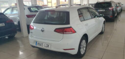 
										VOLKSWAGEN GOLF 1.6TDI ADVANCE completo									